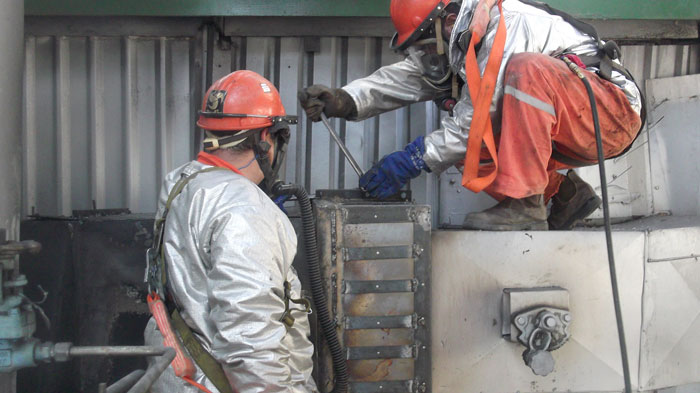 fuga de gas en junta de expansión de lona
